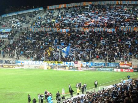 10-OM-LYON 01.jpg